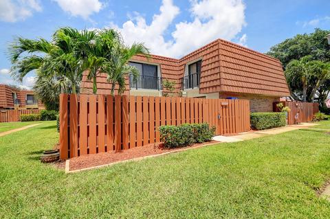 3003 San Clara Dr #3-B, Delray Beach, FL 33445