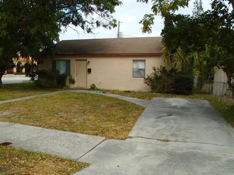 729 40th St, West Palm Beach, FL 33407