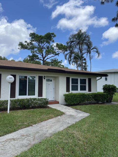5087 Poppy Pl #D, Delray Beach, FL 33484