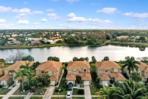 7317 Smithbrooke Dr, Lake Worth, FL 33467