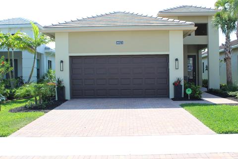 16023 Key Biscayne Ln, Westlake, FL 33470