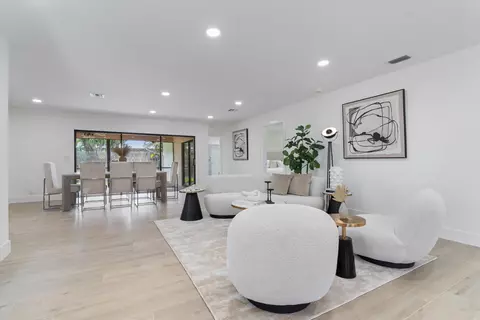 20876 Sonrisa Way, Boca Raton, FL 33433