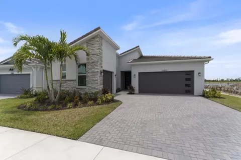 12002 SW Toulon St, Port Saint Lucie, FL 34987
