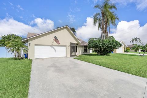 150 Sevilla Ave, Royal Palm Beach, FL 33411