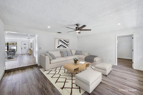 3639 Gull Rd, Palm Beach Gardens, FL 33410