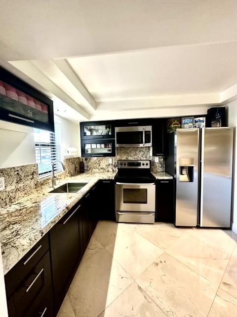 9235 SW 8th St #108, Boca Raton, FL 33428