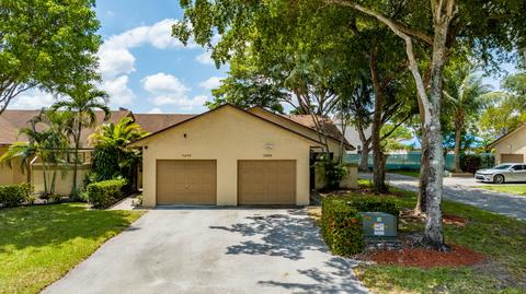 5288 Gate Lake Rd #5288, Tamarac, FL 33319