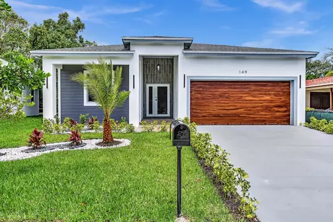 149 NE 11th St, Boca Raton, FL 33432