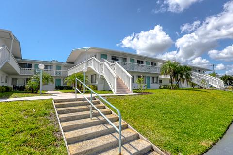 2290 Sunset Ave #16, Lake Worth, FL 33461