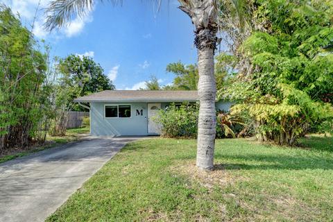 111 SE 11th Ave, Boynton Beach, FL 33435