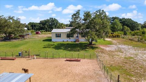 20641 NW 254th St, Okeechobee, FL 34972