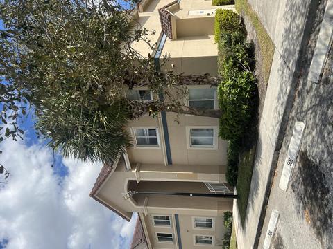 1095 Golden Lakes Blvd #925, West Palm Beach, FL 33411