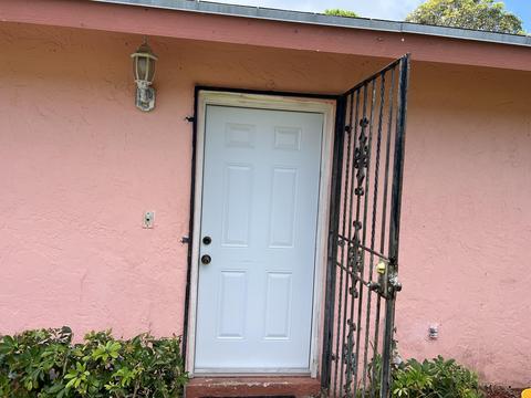 608 SE 2nd Ave, Delray Beach, FL 33483