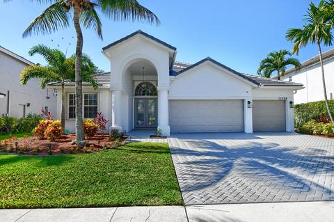 12298 Riverfalls Ct, Boca Raton, FL 33428