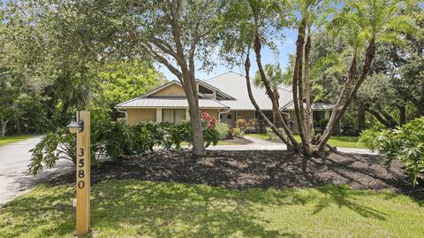 3580 NE M Cari Ln, Jensen Beach, FL 34957