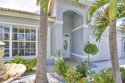 6144 Newport Village Way, Lake Worth, FL 33463