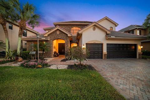 10372 Trianon Pl, Wellington, FL 33449