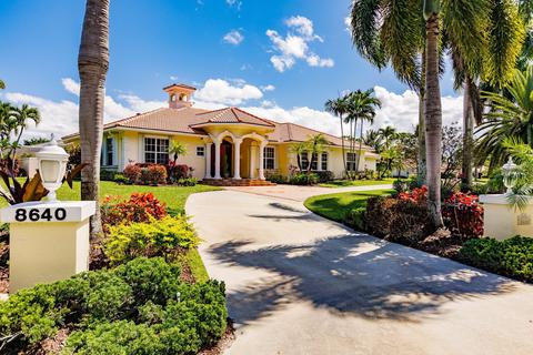 8640 Man O War Rd, Palm Beach Gardens, FL 33418