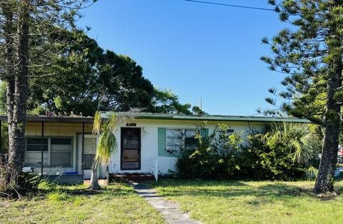 202 Osceola Ave, Fort Pierce, FL 34982