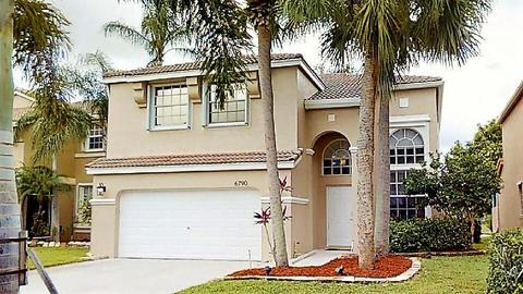 6790 Columbia Ave, Lake Worth, FL 33467