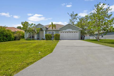 1442 SW Santiago Ave, Port Saint Lucie, FL 34953