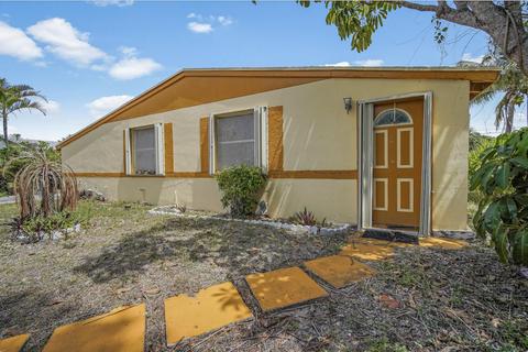 1000 W 1st St, Riviera Beach, FL 33404