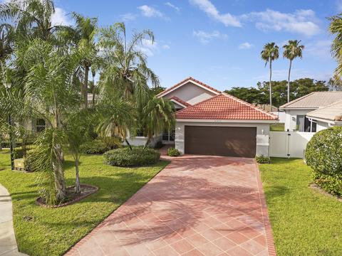 6432 Grand Cypress Cir, Lake Worth, FL 33463
