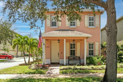 2078 SE Fern Park Dr, Port Saint Lucie, FL 34952