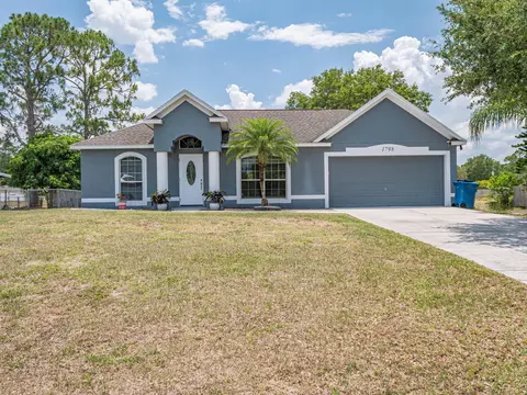 1798 Delaware St NW, Palm Bay, FL 32907