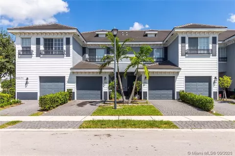 3488 NW 13th St #3488, Lauderhill, FL 33311