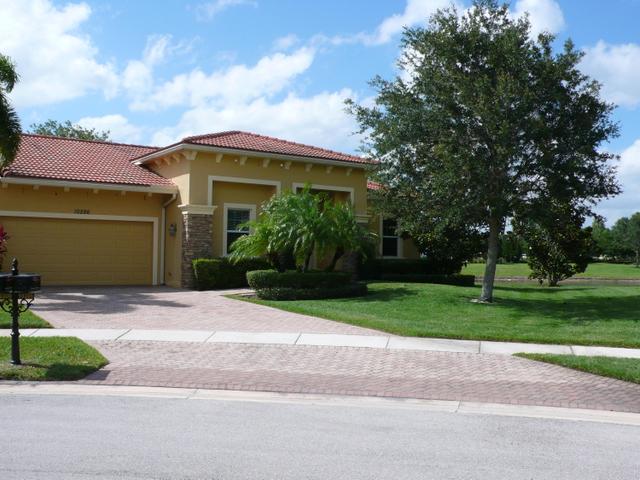 10286 Canossa Way, Port Saint Lucie, FL 34986