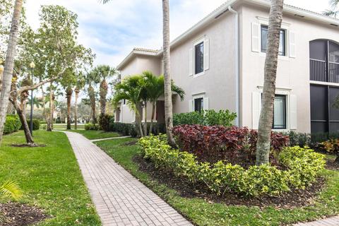 2806 Veronia Dr #304, Palm Beach Gardens, FL 33410