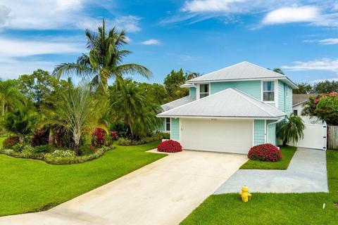 6733 SE Amyris Ct, Stuart, FL 34997