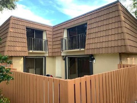 229 Charter Way #229, West Palm Beach, FL 33407