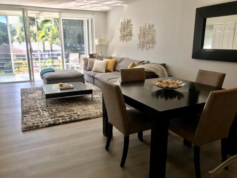 4000 N Cypress Dr #206, Pompano Beach, FL 33069
