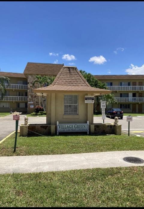 100 Village Green E Cir #117, Palm Springs, FL 33461