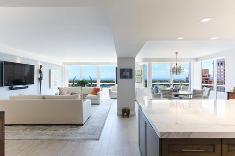 529 S Flagler Dr #17H, West Palm Beach, FL 33401