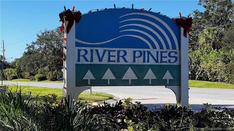6193 SE Riverboat Dr, Stuart, FL 34997