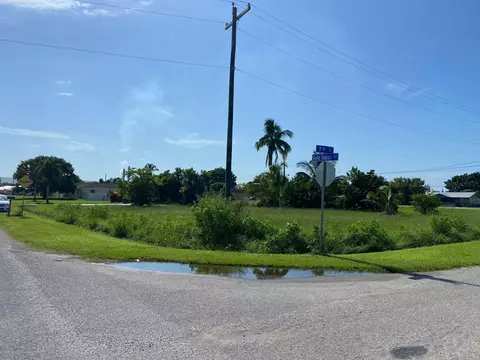 818 Della Tobias Ave, Clewiston, FL 33440