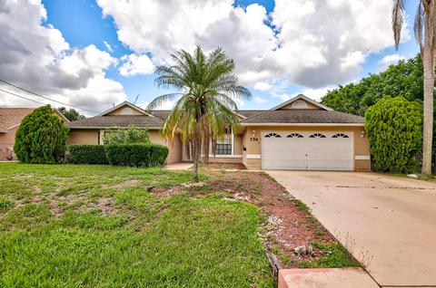 756 SW Dalton Cir, Port Saint Lucie, FL 34953
