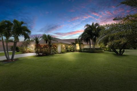 1226 SW Paradise Cv, Port Saint Lucie, FL 34986
