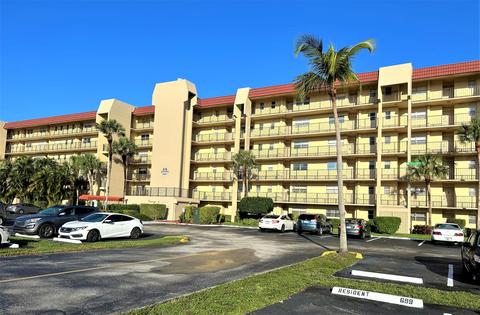 3661 Via Poinciana #510, Lake Worth, FL 33467