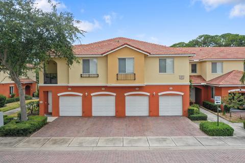 47 SE Sedona Cir #201, Stuart, FL 34994