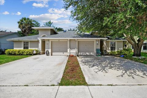 1079 Mulberry Pl, Wellington, FL 33414