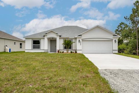 8266 96th Ct, Vero Beach, FL 32967