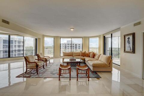 20320 Fairway Oaks Dr #374, Boca Raton, FL 33434