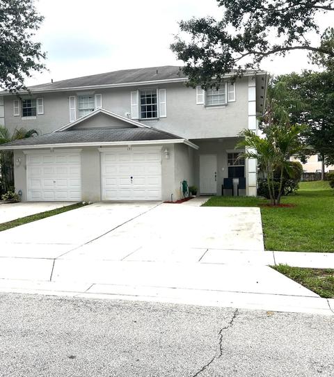 131 Baldwin Blvd, Greenacres, FL 33463
