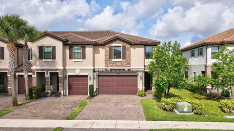 5304 Santa Maria Ave, Boynton Beach, FL 33436