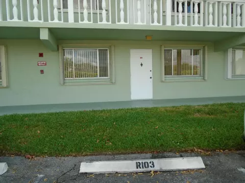 3500 Springdale Blvd #103, Palm Springs, FL 33461