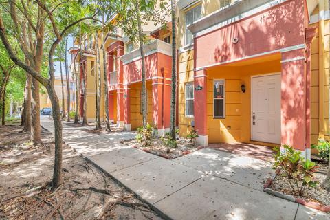 2044 Shoma Dr, Royal Palm Beach, FL 33414
